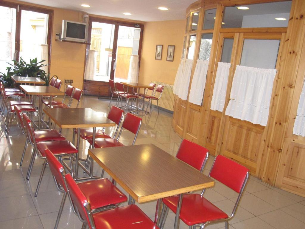 Fonda Agusti Hotel Естери д'Анеу Екстериор снимка